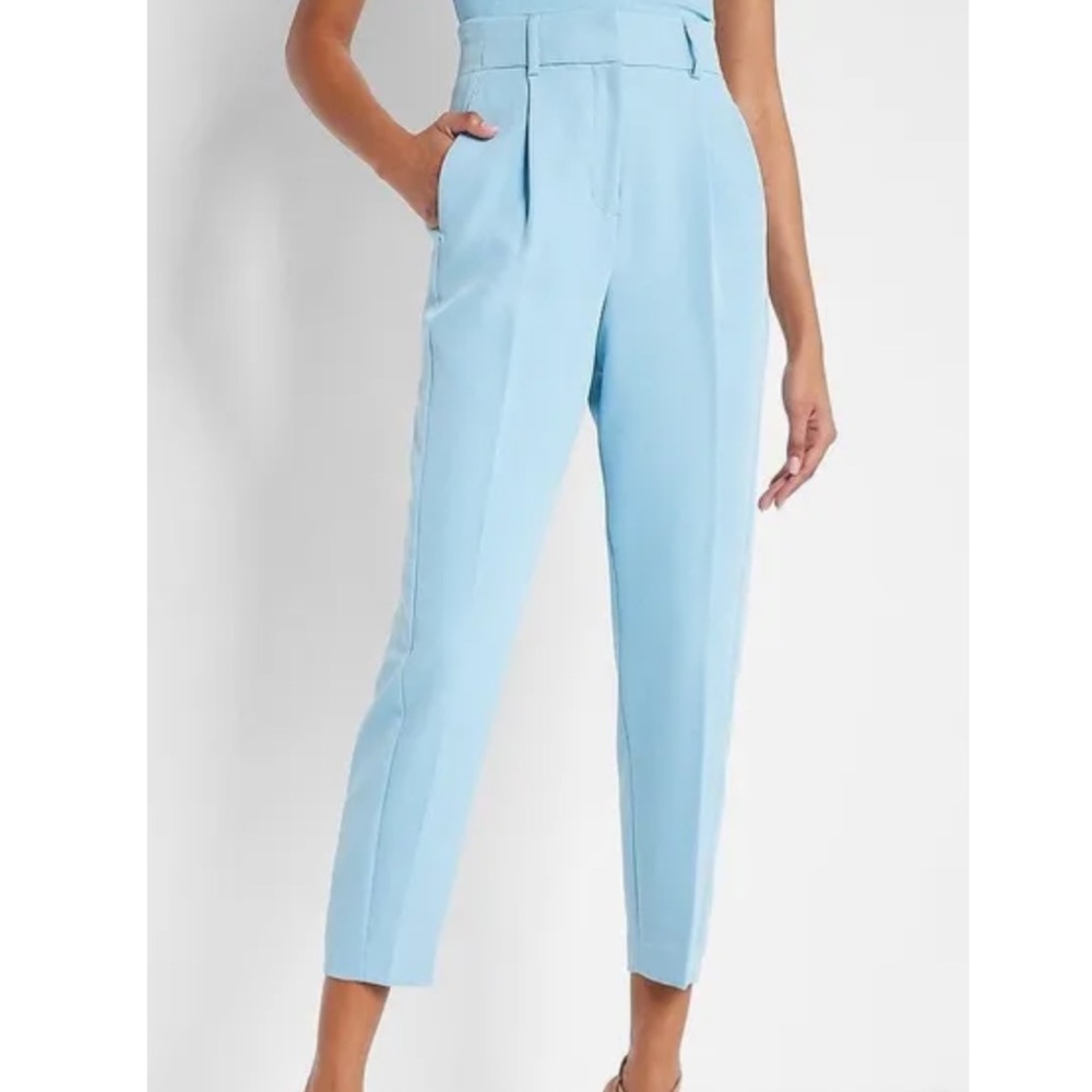 Super High Waisted Pleated Ankle Pant